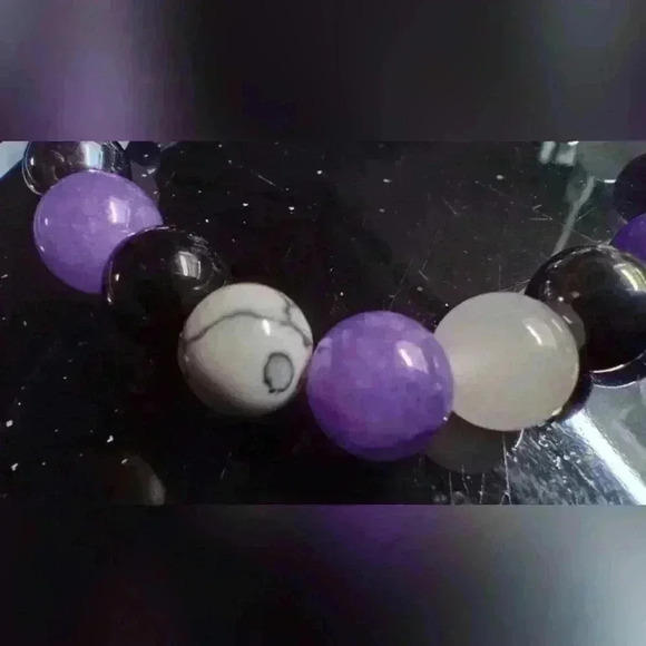 Wellness Bracelet for Anxiety Relief - Picture 2 of 7